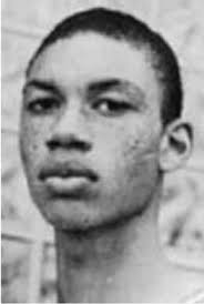 31BobLanier #StBonaventureSaturdays wit' teammate #11BillKilbaugh who  stands @ 5'11”