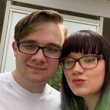 Lacey Barger's Instagram, Twitter & Facebook