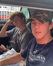 Flynn Sweeney (@flynnsweeney_) · Instagram 照片和Reels