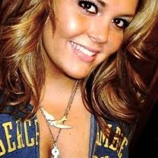 Michelle Otis (@seasidedreams)