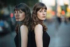 Julia Den Boer, piano