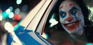joker joaquin phoenix gif joker joaquinphoenix smile discover share gifs twitter