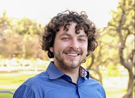 Mitigation of CO₂ Emissions from an Ammonia Synthesis Plant via Green  Methanol and DME synthesis