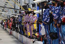 Nascar has ended its policy that requires everyone on the track to stand and face the american flag with their right hands covering their hearts during the playing or singing of the national anthem. Nascar Drivers Overwhelmingly Endorse Decision To Ban Confederate Flag