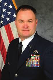 7XVNHJHH $LUPHQ RQ WKH UXQZD\ RQFH DJDLQ HH JH NV X7 R QH P UL $ H Z Q XU  HK W Q R D HF Q R \D Z QL DJ D