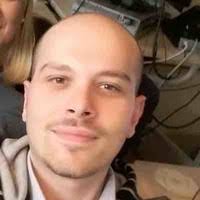 100+ perfiles de «Lucatorto»