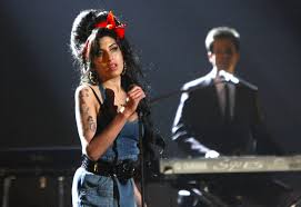 Amy was brought up on jazz music; Fruher Tod Warum Starb Amy Winehouse Feuilleton Faz