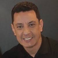 20+ perfiles de «Oscar Cobos»