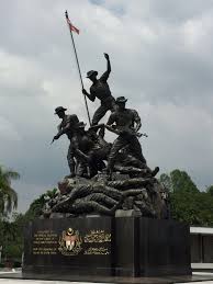 Tugu monas terbuka untuk masyarakat umum tujuh jam setiap harinya. Detektiv System Detektei Asien Ist Einsatzgebiet Kuala Lumpur Detektei Asien