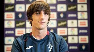 Bryan gil salvatierra is a spanish professional footballer who plays as a winger for la liga club sevilla and the spain national team. Entrevista De Bienvenida A Bryan Gil Eibar Onefootball