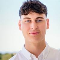 20+ Profile mit dem Suchbegriff „Stimpfl“