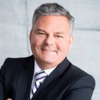 300+ perfiles de «Elbel»