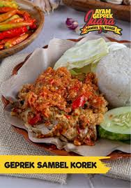 Asli paling mantap pakai kobe tepung kentucky super crispy. Ayam Geprek Sambel Korek