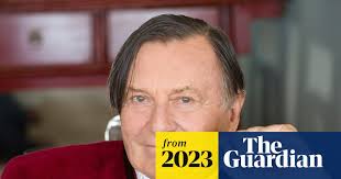 Melbourne comedy festival says critics created 'a complete bin fire' after  Barry Humphries' death