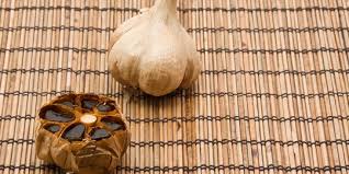 Banyak orang memilih menambahkan bawang putih lebih. 6 Manfaat Bawang Hitam Untuk Kesehatan Beserta Cara Membuatnya Merdeka Com