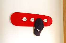 Skateboard Coat Rack Perchero Monopatin Skateboard Garderobe Skate Porte Manteaux Pivot Grind Red Skateboard Furniture Skateboard Hanger Skateboard Rack
