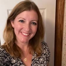 Julia Hynes (@julia_hynes)