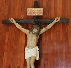 Autoridades sanitarias visitaron el hospital san josé. En La Fiesta De La Exaltacion De La Santa Cruz Prado Nuevo Apariciones De La Virgen En El Escorial