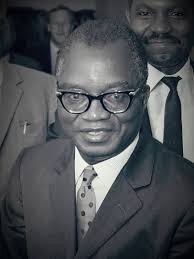 Congratulations to William Balco receiving his UWM Anthro PhD today &  hooded by Prof Bettina Arnold!