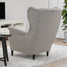 Strandmon Ohrensessel Vibberbo Schwarz Beige Ikea Deutschland In 2020 Wing Chair Ikea Strandmon Chair