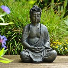 Different buddhist sources contain numerous, varying accounts of his life, with further details appearing only gradually, over time. Dhyana Buddha Garten Buddha Figur 38cm Kaufland De