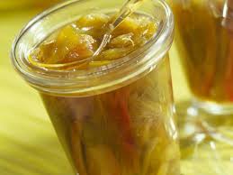Confiture De Rhubarbe Aux Deux Gingembres Et Yuzu Recettes Recette Confiture Rhubarbe Rhubarbe Confiture
