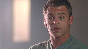 Ian Tracey's Instagram, Twitter & Facebook