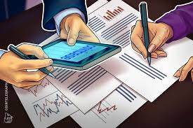 Coinbase's stock extends slide in afterhours trade, off around 4% after quarterly update. Coinbase Stock Plunges To Record Low Further Decoupling From Crypto Bitcoin Insider