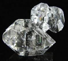 Maybe you would like to learn more about one of these? Quartz Var Herkimer Diamond From Ace Of Diamonds Mine Herkimer County New York Stones And Crystals Crystals And Gemstones Herkimer Diamond