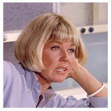 Doris Day Doris Day Movies Edgy Hair Movie Stars