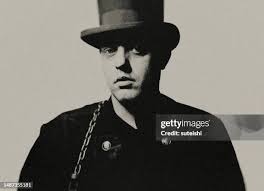 135 Top Hat Chimney Sweep Stock Photos, High-Res Pictures, and Images