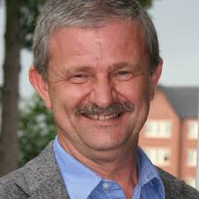 Amazon.in: Daniel V. Runyon: books, biography, latest update