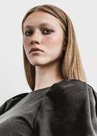 portfolioupdates CMTC 2024 alumni model Iris Michell (@iris.michell.11) by  @zohairkeswani 😍 Since attending CMTC, Iris has signed with top agencies  such as Sutherland Models in Toronto🇨🇦, Together Model Management in  Montreal🇨🇦, and