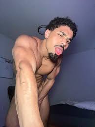 😜