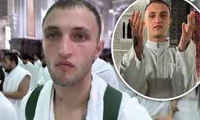 Bella and Gigi Hadid's brother Anwar takes pilgrimage to Islam's holiest  site Mecca for Ramadan: 'Eternally grateful for these moments'