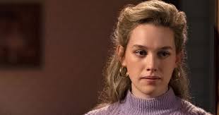 The Haunting Of Bly Manor: 5 Things We Love From The First Episode (& 5 We  Don't)