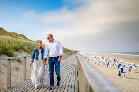 Wir haben letztes wochenede anlässlich unserer hochzeit vor 3 wochen auch eine kleine grillparty in unserem garten veranstaltet weil wir keinen polterabend hatten. Heiraten Auf Sylt 4 Brautpaare Und Ihre Hochzeitsgeschichten Sylt Fraulein
