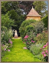 The Gardens Of Athelhampton House In Dorset Beautiful Gardens Gorgeous Gardens English Garden