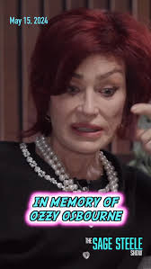 February 2020. Backstage at my favorite IU bar @thebluebirdbar ..the night  before his long-awaited return to IU 🤍❤️ Bob Knight is the reason why I  went to school at Indiana. He is