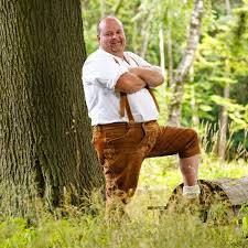 Bauer sucht frau ist in diesem jahr vor allem eins: Thomas Bei Bauer Sucht Frau Rtl Eine These Bringt Ihn In Bedrangnis Film Tv Serien