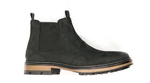 This type of boots is a must have for every man, so if you don't have them yet, you should buy chelsea boots as soon as possible. How To Wear Men S Chelsea Boots Askmen