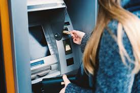 Der bundesverband öffentlicher banken deutschlands, vöb, ist ein spitzenverband der deutschen kreditwirtschaft. Auslandische Studenten Haben Finanzielle Probleme In Deutschland Nachdem Ein Sperrkonto Anbieter Die Monatlichen Zahlungen Gestoppt Hat