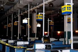 Metal kitchen set toys r us. Closed Toys R Us Store Becomes Haunted House Retail Apocalypse