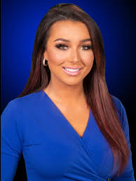 Lauren Inman's Instagram, Twitter & Facebook