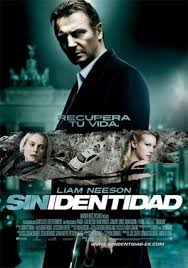 Este formidable debut sin miedo, pero con ternura, explora uno de los últimos tabúes de la roland, solitario, quizá maldito, anda sin descanso a través de un paisaje triste y abandonado. Pelicula Sin Identidad Critica Sin Identidad