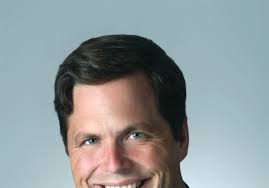 Wagoner leaves leadership post