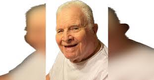 Charles Moeller's Instagram, Twitter & Facebook