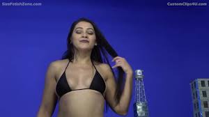 Giantess Sahrye city rampage