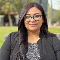 Tamra Fischer's Instagram, Twitter & Facebook