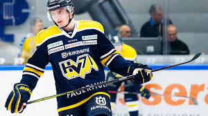 Välkommen till den officiella sidan för hv71 på facebook! Hockeynews Lias Andersson Hyllades Av Hv71 Publiken Det Var Ju Sjukt